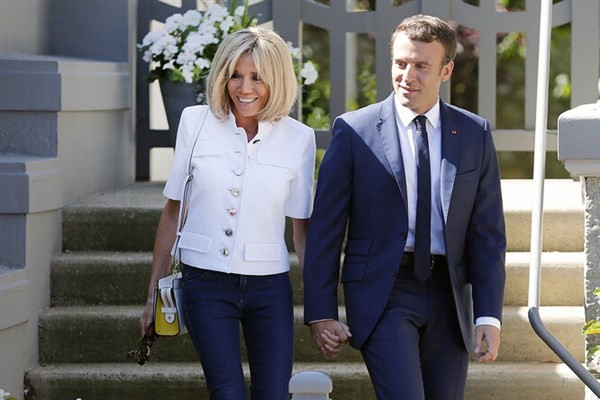 Brigitte và Emmanuel Macron.