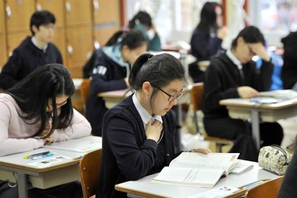 Học thêm tại Hàn Quốc rất phổ biến.