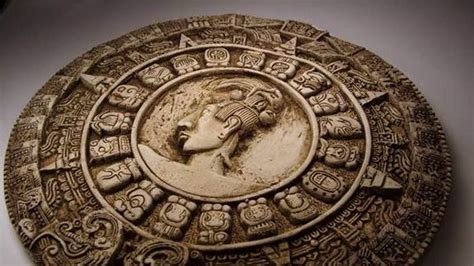 Lịch Maya.