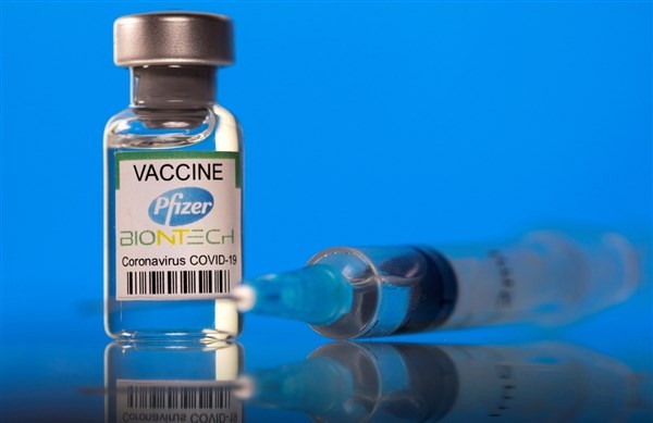 Việt Nam đã đàm phán mua 20 triệu liều vắc-xin Pfizer tiêm cho trẻ từ 12 - 18 tuổi. Ảnh minh họa.