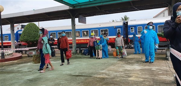 Những chuyến tàu đã đưa gần 3.000 công dân Quảng Bình hồi hương, trong đó có nhiều phụ nữ mang thai, nuôi con nhỏ.