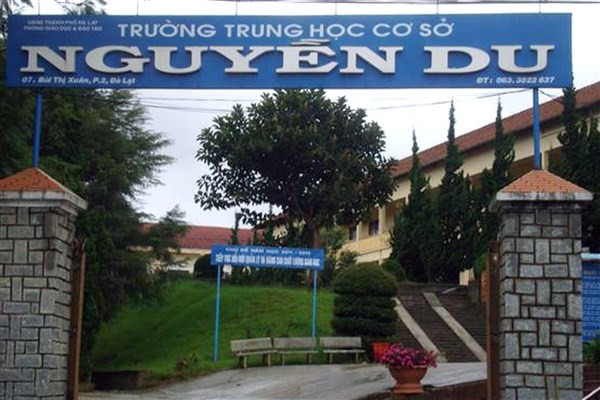 Trường THCS Nguyễn Du, TP Đà Lạt, tỉnh Lâm Đồng - nơi liên quan vụ việc.