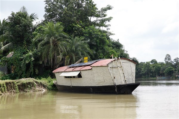Trường nổi Thái Lan được thiết kế như nhà thuyền.