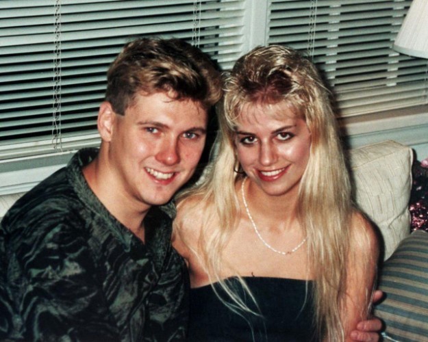 Paul Bernardo (trái) và vợ Homolka.