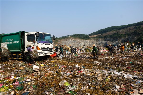 Bãi rác Khánh Sơn (quận Liên Chiểu, TP Đà Nẵng). Ảnh tư liệu