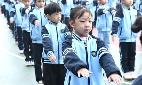 Một tiết thể dục của học sinh Trung Quốc.