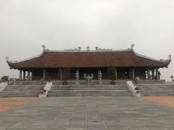 Đền thờ nhà bác học Lê Quý Đôn tại Hưng Hà – Thái Bình.