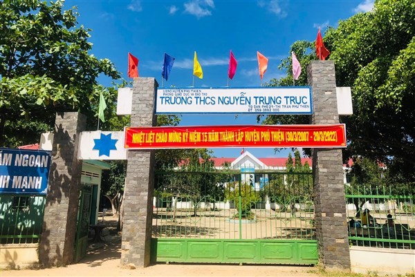 Trường THCS Nguyễn Trung Trực nơi xảy ra vụ việc.