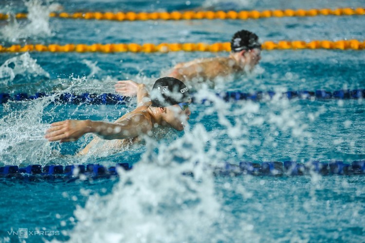 Đội tuyển bơi tập luyện chuẩn bị cho Đại hội Thể thao Đông Nam Á lần thứ 31. Ảnh: INT.