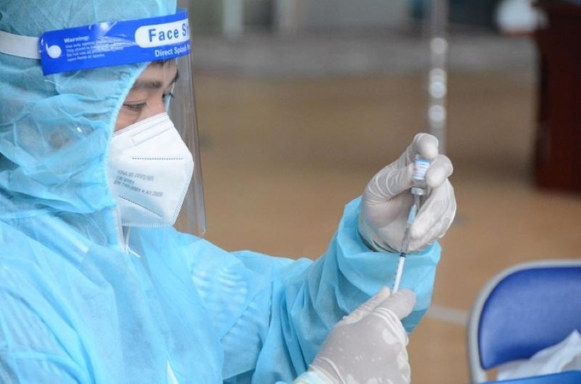 Từ tháng 6, Hà Nội triển khai tiêm vắc-xin mũi 4. 