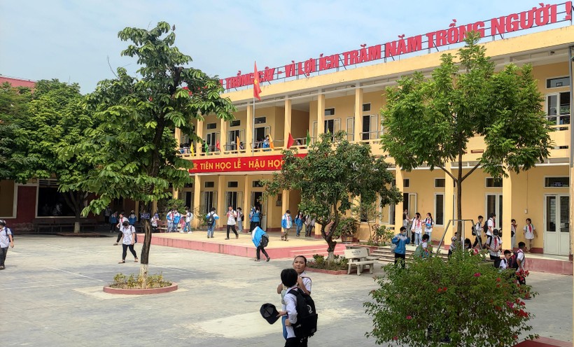 Trường THCS Lý Tự Trọng, TP Thanh Hóa.