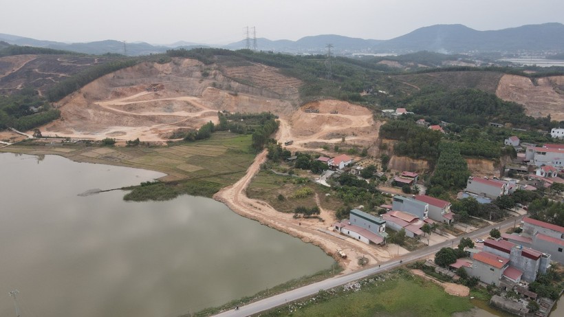 Hình ảnh khai thác khoáng sản trên địa bàn huyện Lục Nam. Ảnh: ĐC