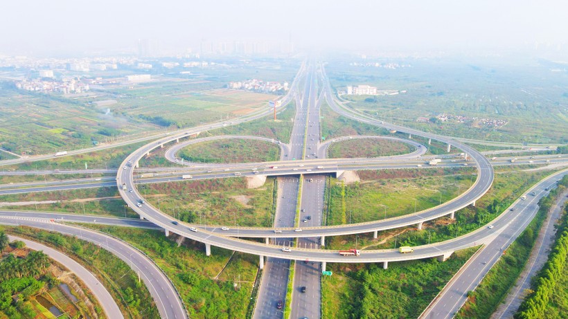 Quy hoạch giao thông vận tải Thủ đô Hà Nội đến năm 2030, tầm nhìn đến 2050 đã chỉ rõ, hệ thống giao thông qua địa bàn thành phố là mô hình vành đai.