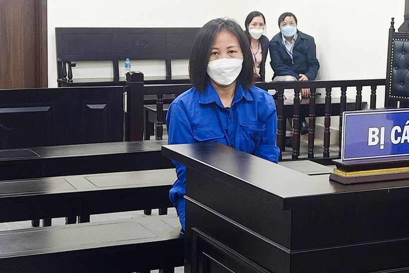 Bị cáo Vũ Thị Nguyệt tại phiên tòa xét xử.