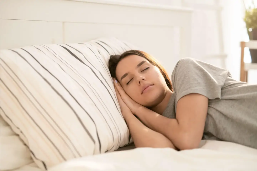 Ngủ trưa lâu hơn 30 phút có thể không tốt cho sức khỏe. Ảnh minh họa