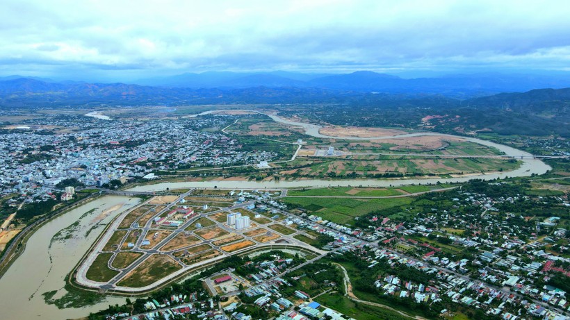 Đầu tư 5.327 tỉ đồng chỉnh trị sông Đăk Bla, đoạn qua TP Kon Tum.