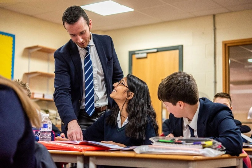Số lượng giáo viên Anh bỏ nghề trong năm học 2021 - 2022 tăng cao kỷ lục.