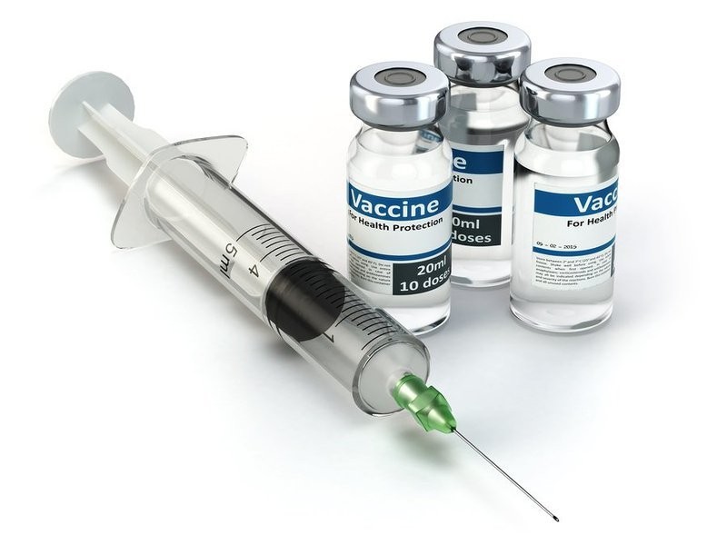 Từ đầu năm, tình trạng thiếu vắc-xin tiêm chủng mở rộng xảy ra tại nhiều địa phương. Ảnh minh hoạ