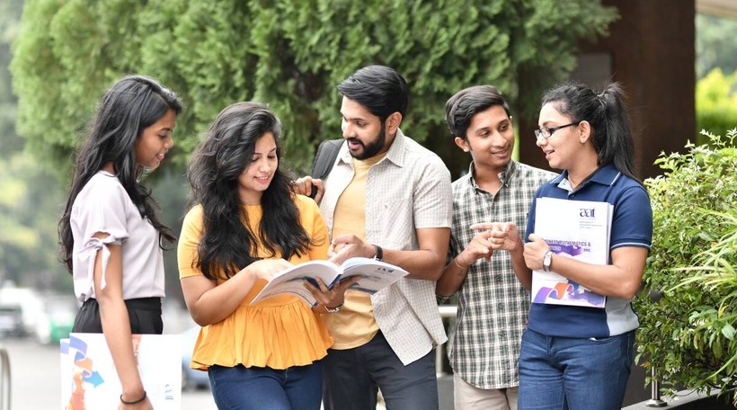 Nhiều sinh viên Ấn Độ thích du học hơn học đại học trong nước.