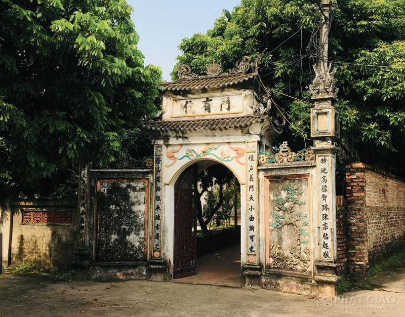 Nhà thờ Quốc lão Đặng Đình Tướng tại xã Thụy Hương (Chương Mỹ, Hà Nội).