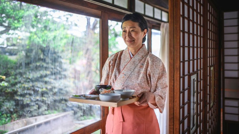 Chỉ các nhà nghỉ truyền thống ở Nhật Bản mới nhận 'boa'. Ảnh: Thomas Winz, Gettyimages.com