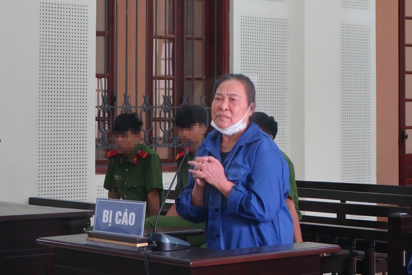 Bị cáo Nguyễn Thị Phương tại phiên tòa.
