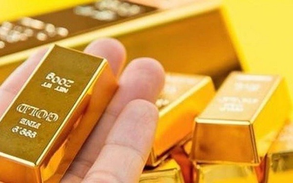 Giá vàng miếng SJC lên gần ngưỡng 76 triệu đồng/lượng vào sáng 22/12.