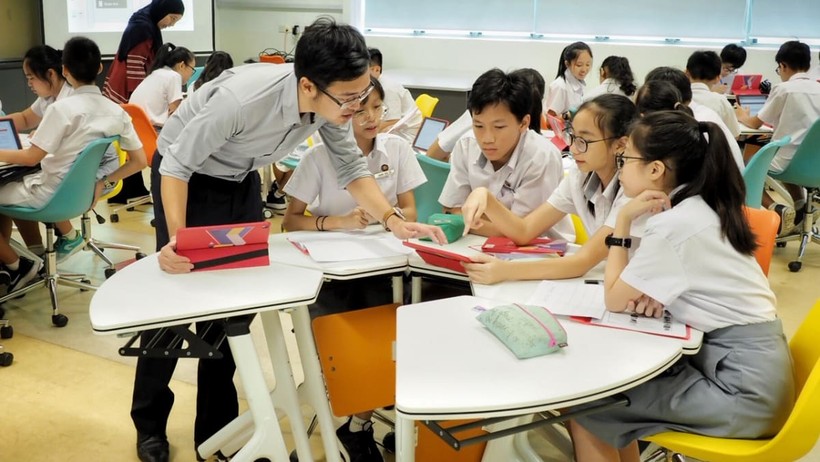 Một tiết học theo nhóm của học sinh Singapore.