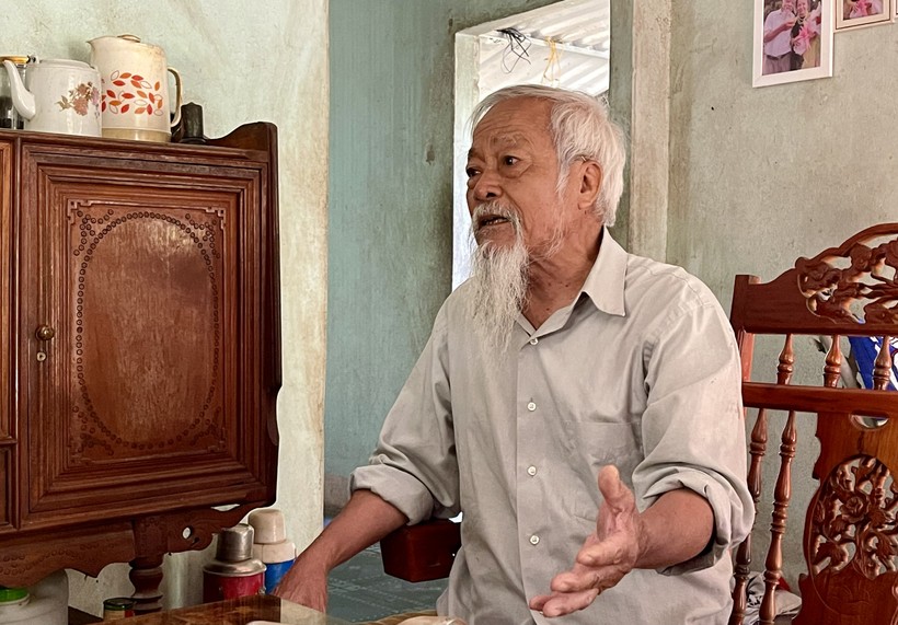 Hàng chục năm trôi qua sổ đỏ của gia đình ông Nguyễn Đình Kim vẫn thất lạc. (Ảnh: Dung Nguyễn)