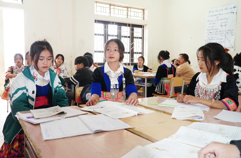 Trong thời gian tới, Nghệ An tiếp tục thực hiện Chương trình GDPT 2018, đảm bảo yếu tố công bằng trong giáo dục. Ảnh: Hồ Lài
