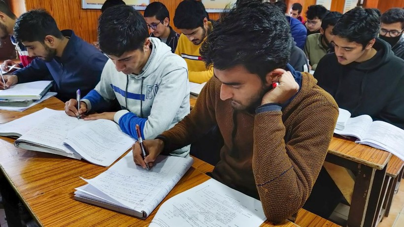 Một tiết học tại trung tâm luyện thi ở thành phố Kota, Ấn Độ.