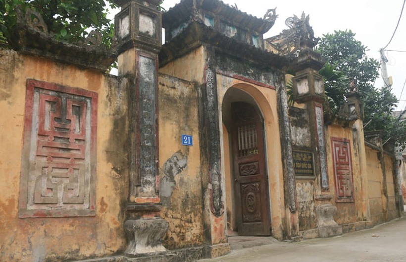 Cổng đền thờ Lưỡng quốc Trạng nguyên Nguyễn Trực. Ảnh: ITN