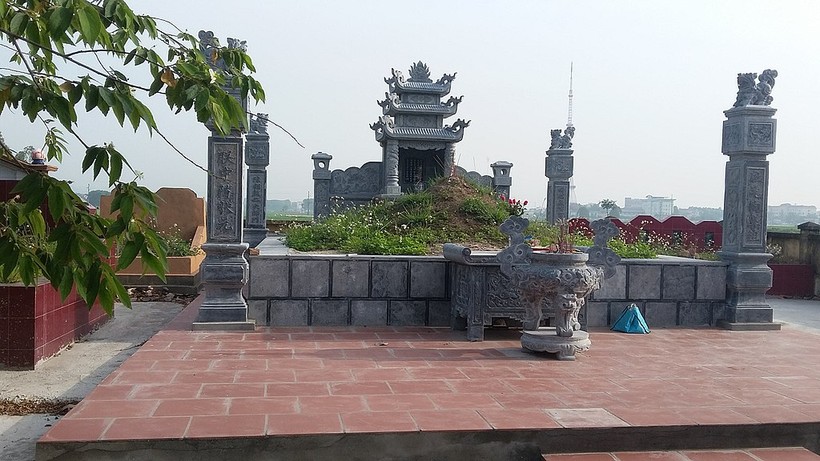 Lăng mộ của Tiến sĩ Đào Toàn Bân - thầy dạy của Thám hoa Trần Đình Thám.