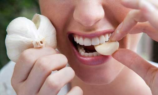 4 mẹo cực hay trị răng ê buốt rất nhanh và hiệu quả