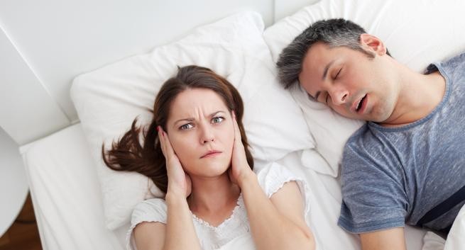 6 dấu hiệu cảnh báo bị ngưng thở khi ngủ