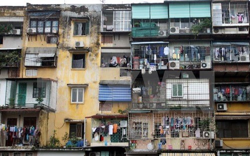 Hà Nội công bố 42 chung cư cũ ở tình trạng “nguy hiểm”