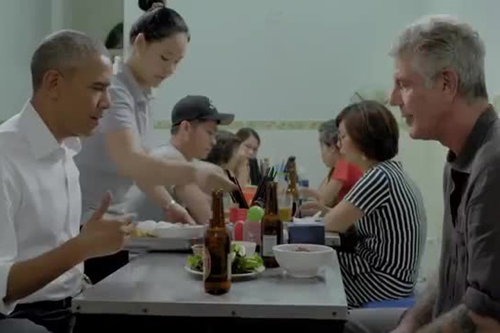 Bún chả Việt ngon mắt ngon miệng với ông Obama lên CNN