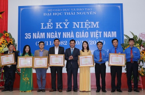 Đại học Thái Nguyên kỷ niệm 35 năm Ngày Nhà giáo Việt Nam