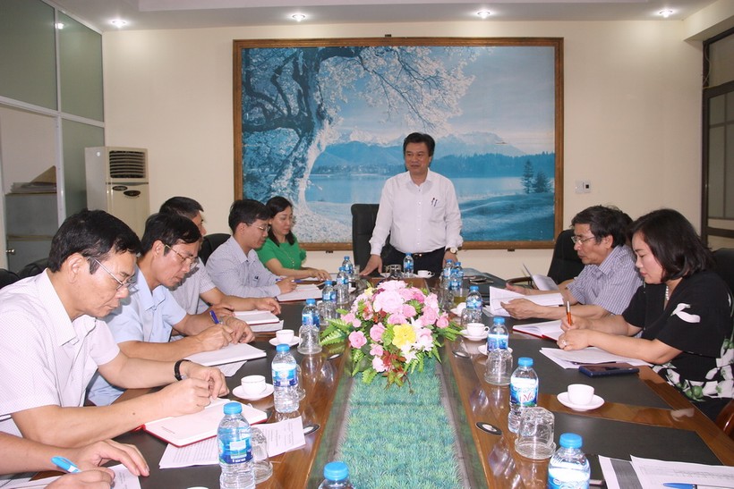 Thứ trưởng Nguyễn Hữu Độ làm việc với Sở GD&ĐT về triển khai nhiệm vụ năm học mới 