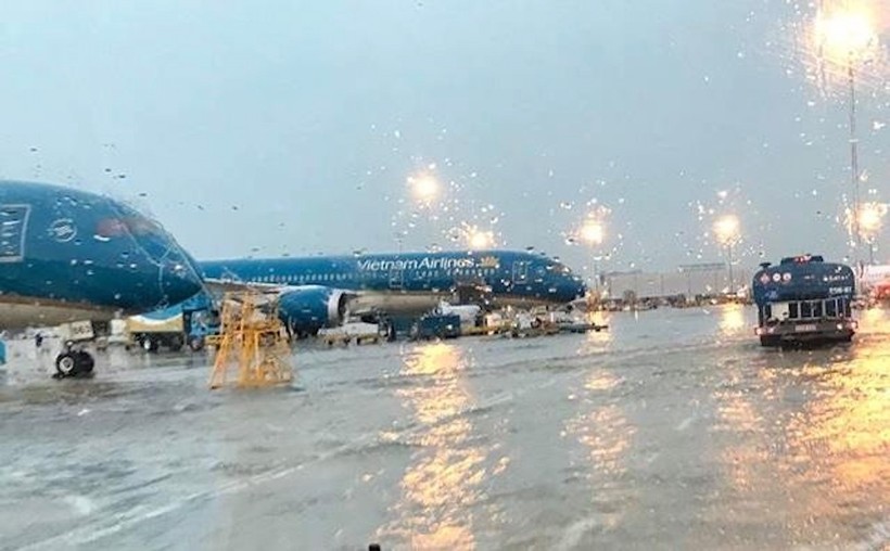 Vietnam Airlines thay đổi giờ bay do ảnh hưởng bão số 1