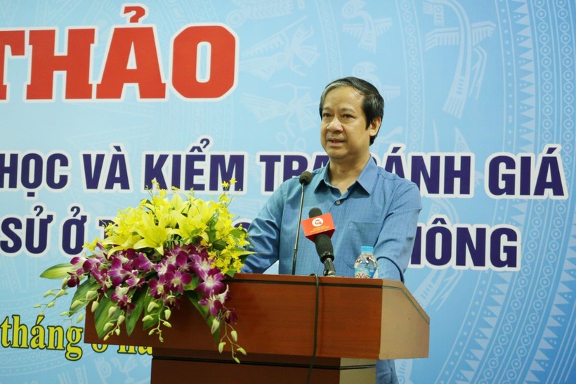 Bộ trưởng Nguyễn Kim Sơn phát biểu tại Hội thảo.