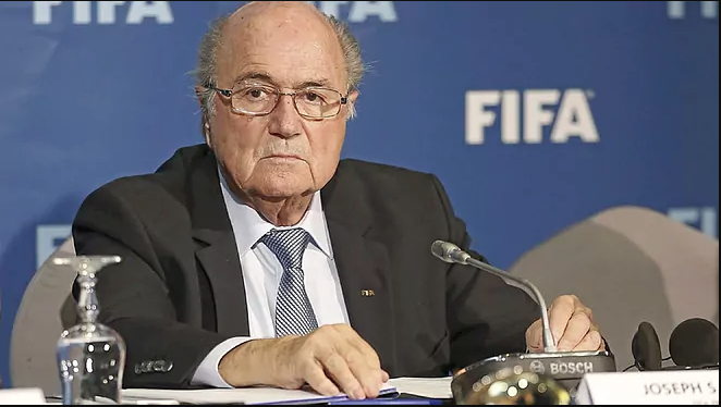 Cựu chủ tịch FIFA Sepp Blatter bị cấm hoạt động bóng đá tới tháng 10/2028.
