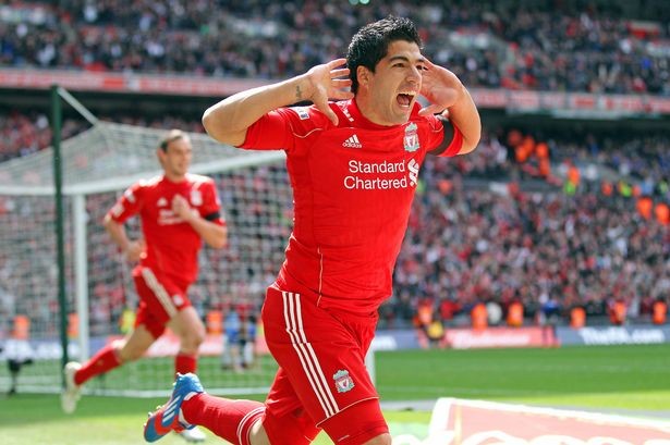 Suarez thời bùng nổ trong màu áo Liverpool.