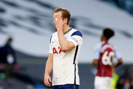 Kane xúc động cảm ơn người hâm mộ Tottenham.