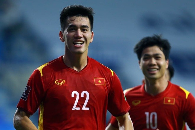Chuyên gia trong nước nhận định đối thủ quá mạnh so với tuyển Việt Nam ở vòng loại World Cup 2022.