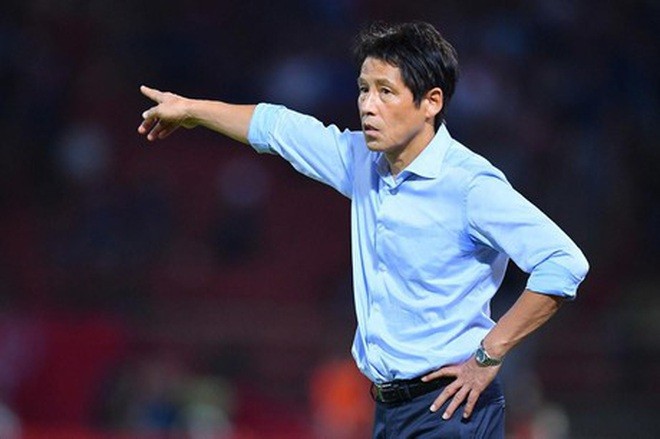 Thái Lan sa thải huấn luyện viên Nishio trước 6 tháng hợp đồng.