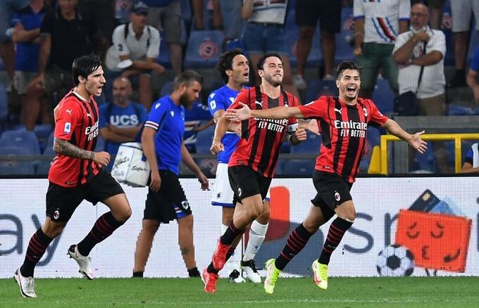 Brahim Diaz (phải) mừng bàn thắng ghi  vào lưới Sampdoria.