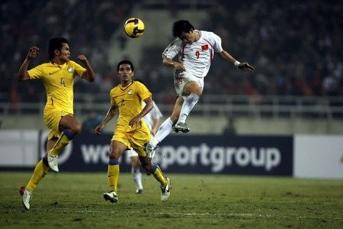 Lê Công Vinh ghi bàn quyết định giúp Việt Nam vô địch AFF Cup 2008