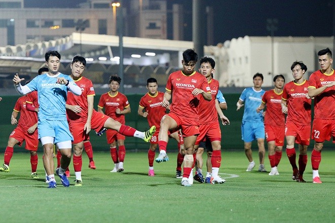 Khán giả sẽ không được vào sân trung lập Sharjah cổ vũ thầy trò HLV Park Hang-seo thi đấu với Trung Quốc.