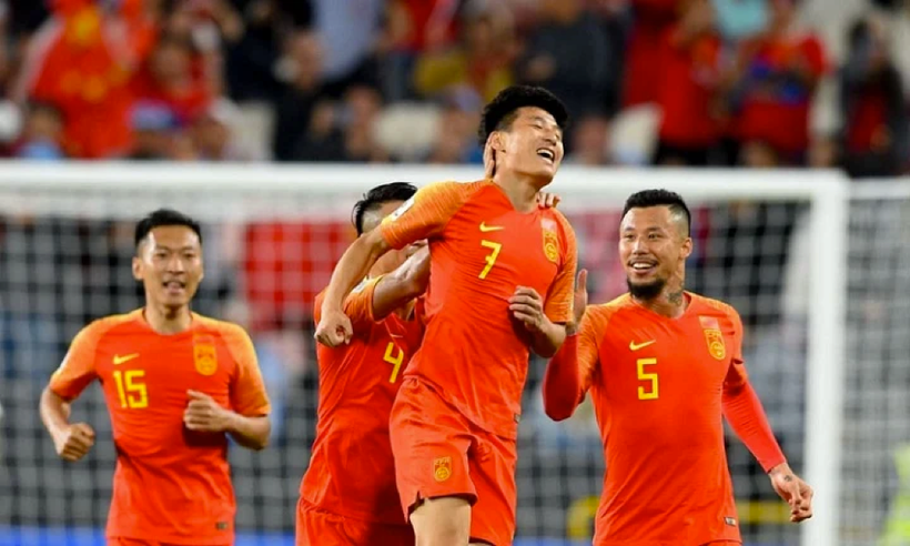 Trung Quốc hy vọng "yếu tố may mắn" của sân Sharjah sẽ giúp thắng tuyển Việt Nam.